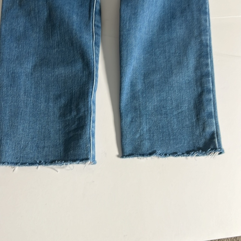 Express Cropped Distressed jeans - Picture 14 of 15